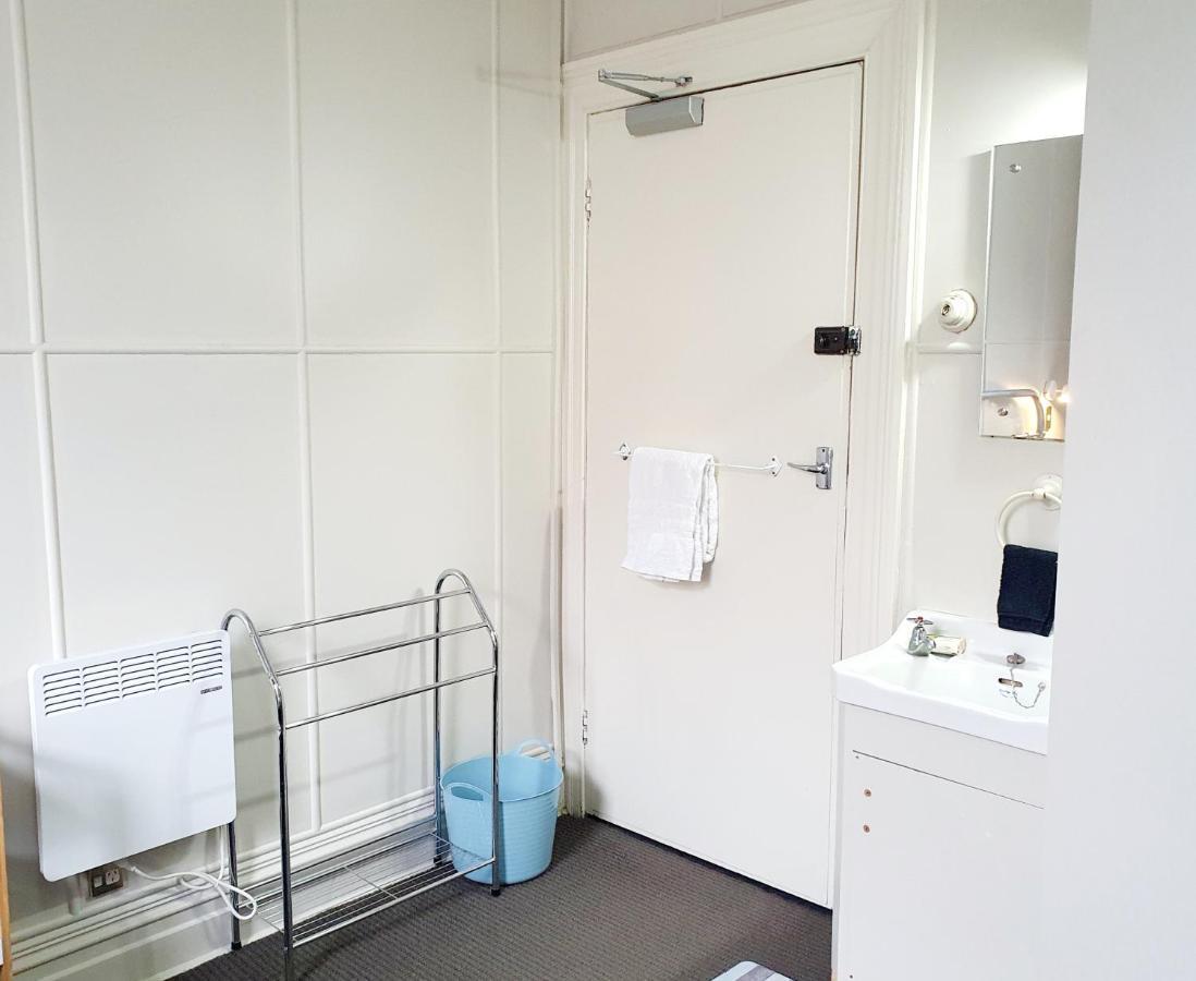 Travel Stay City Hostel ديوندين المظهر الخارجي الصورة